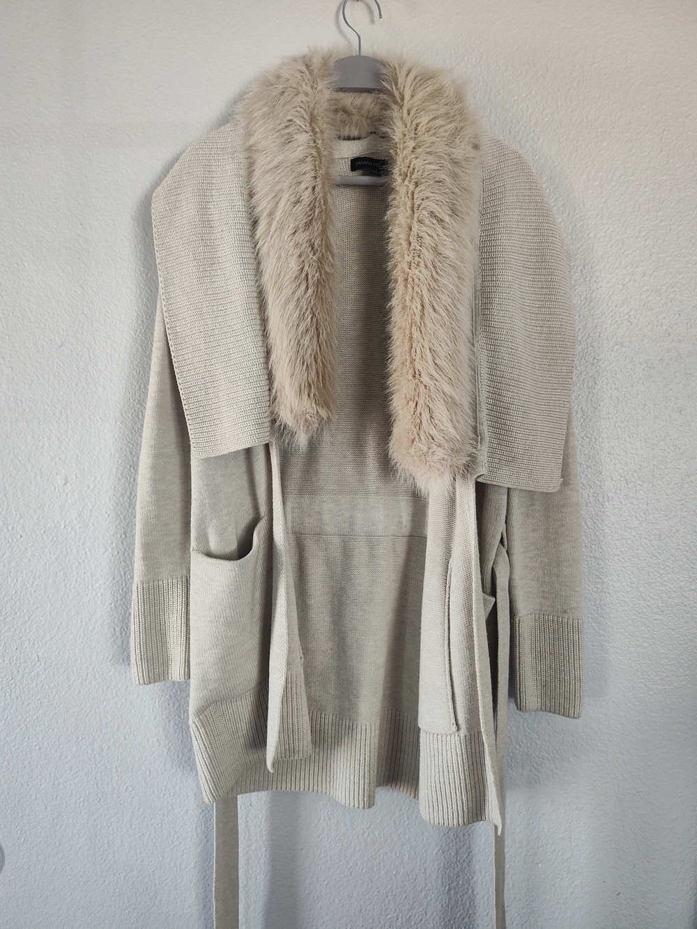 Banana Republic Beige Cream Faux-Fur Collar Open Cardigan Sweater Women's XS